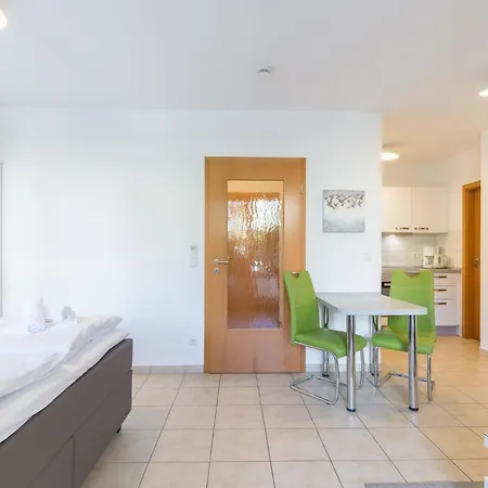 شقة Ferienwohnung Sommerwind بولتينهاجين